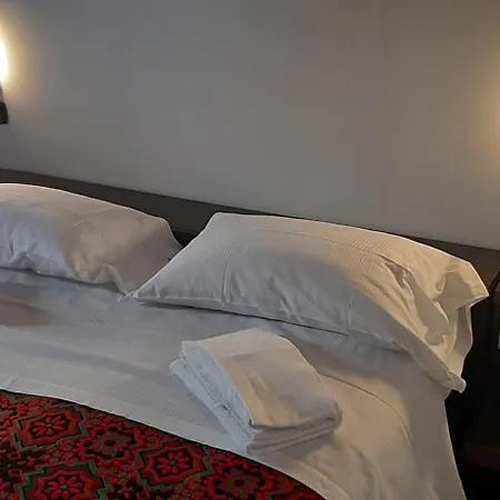 Casa Palazzo La Loggia * Barisciano